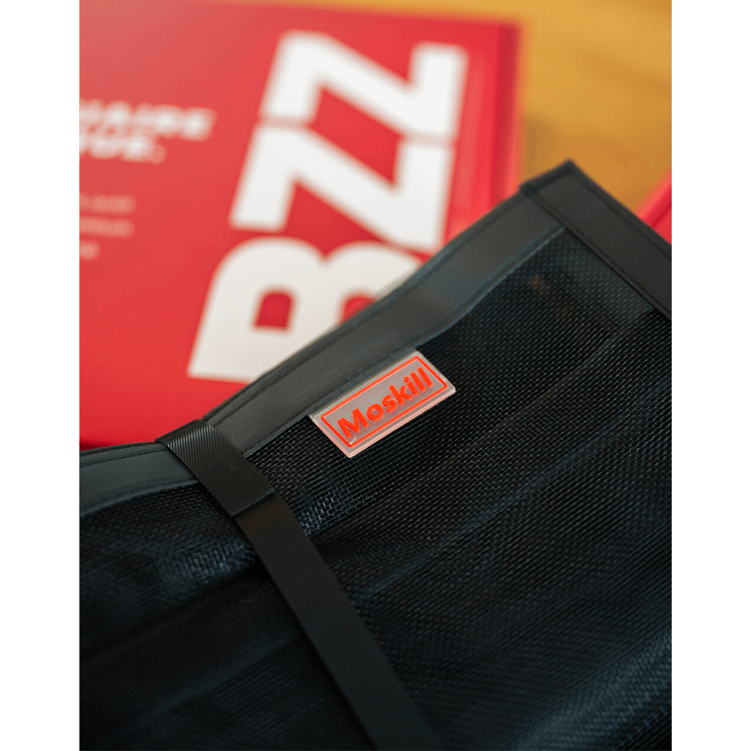 Moustiquaire magnétique pour porte de Ma Boutique, montrant un design élégant et fonctionnel pour une protection contre les insectes.